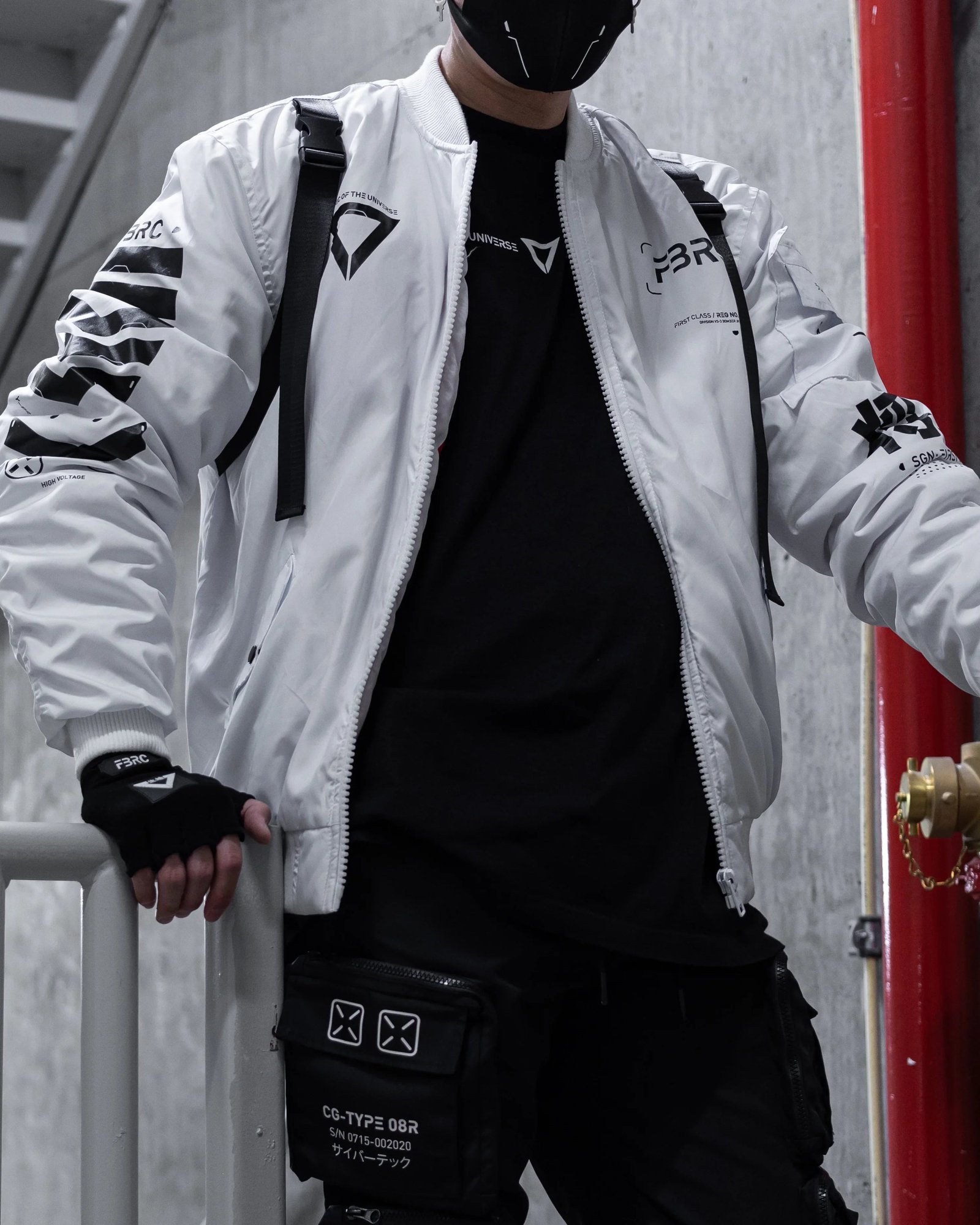 V3-3 White Bomber Jacket 7