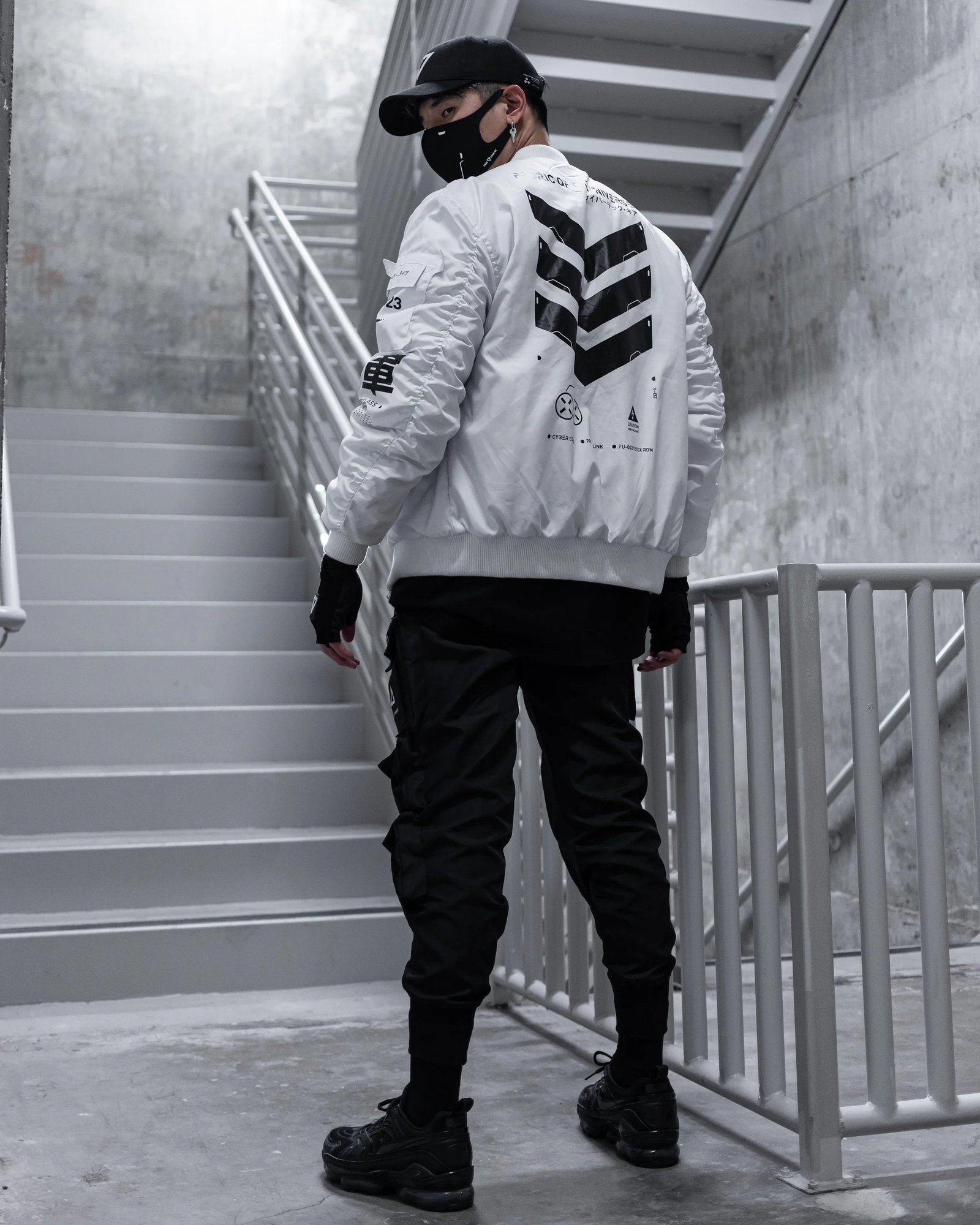 V3-3 White Bomber Jacket 8