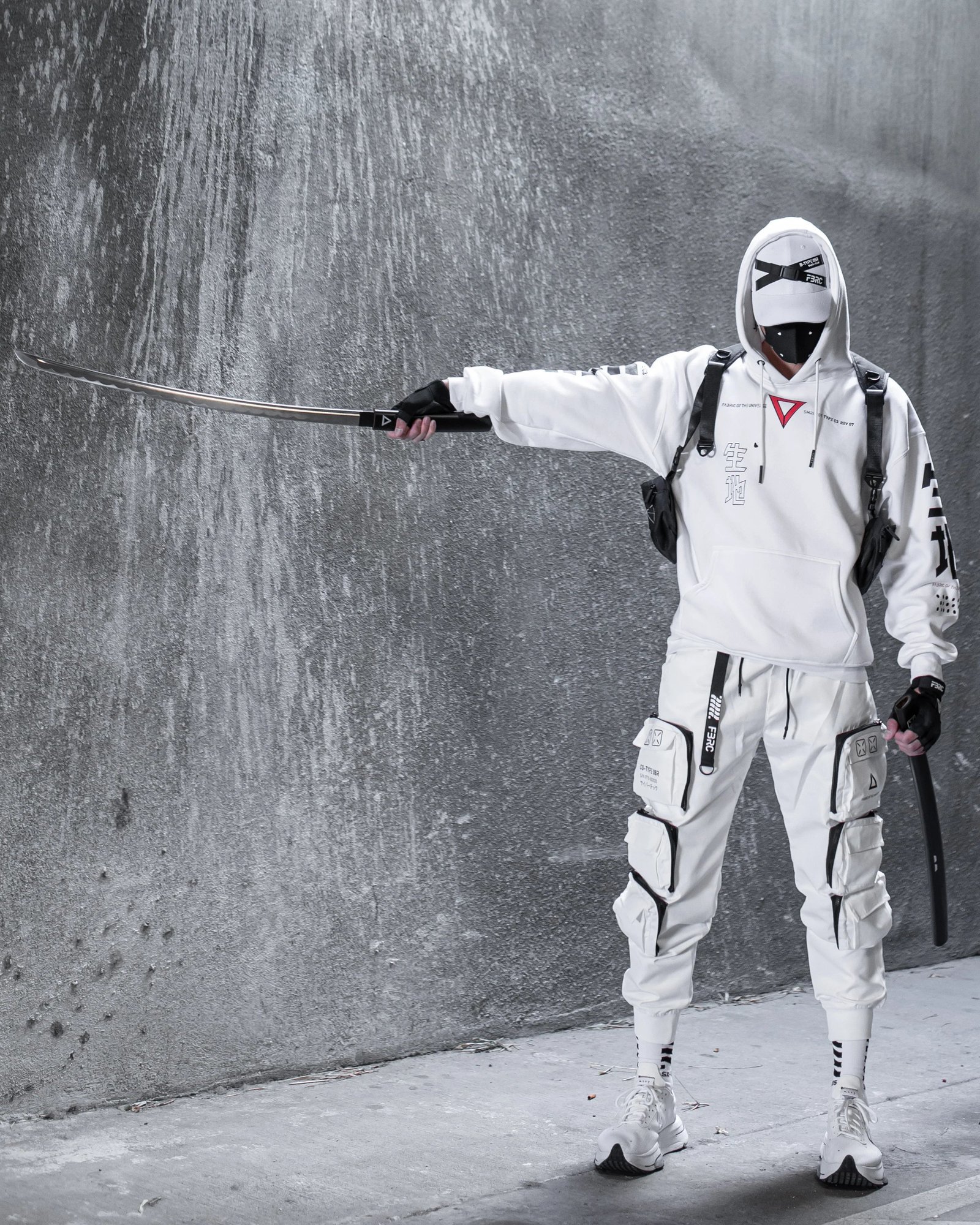 SMRI-101 RD White Hoodie 3