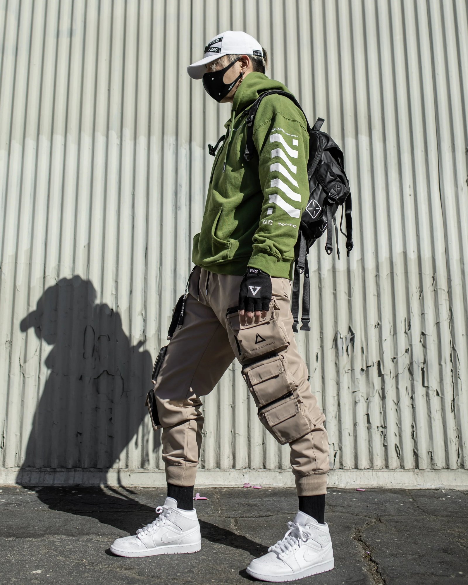XB-03 Army Green Hoodie 5