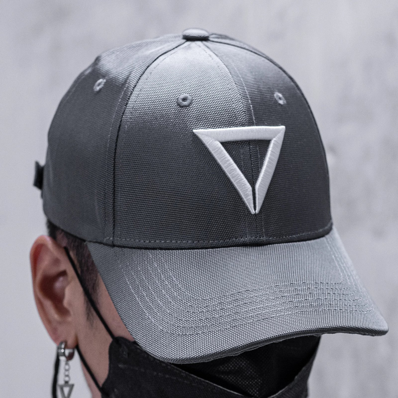 TR-07 Gray Baseball Cap 2