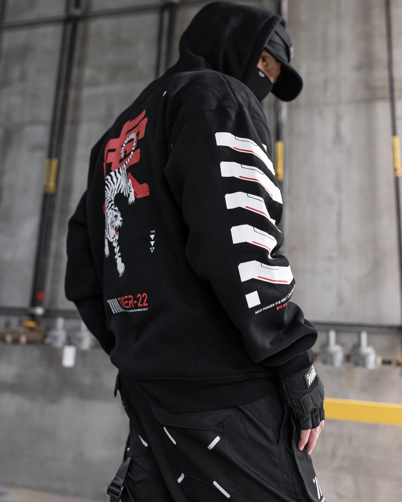 Tiger-22 RD Black Hoodie 6