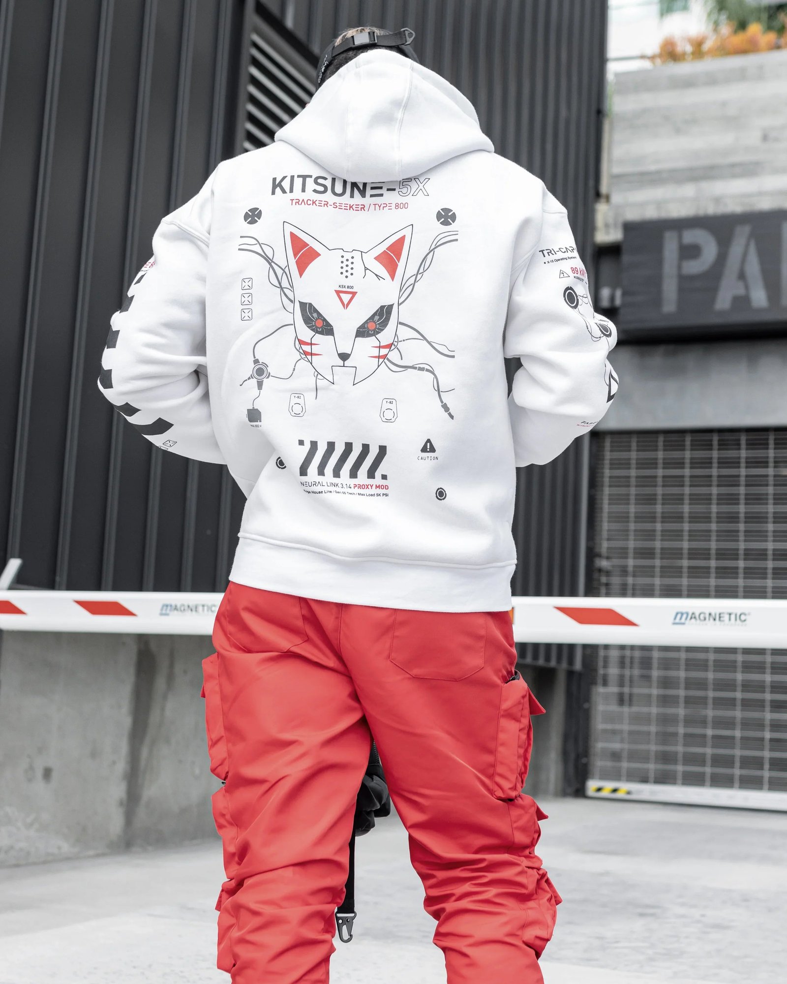 Kitsune-5X RD White Hoodie 3