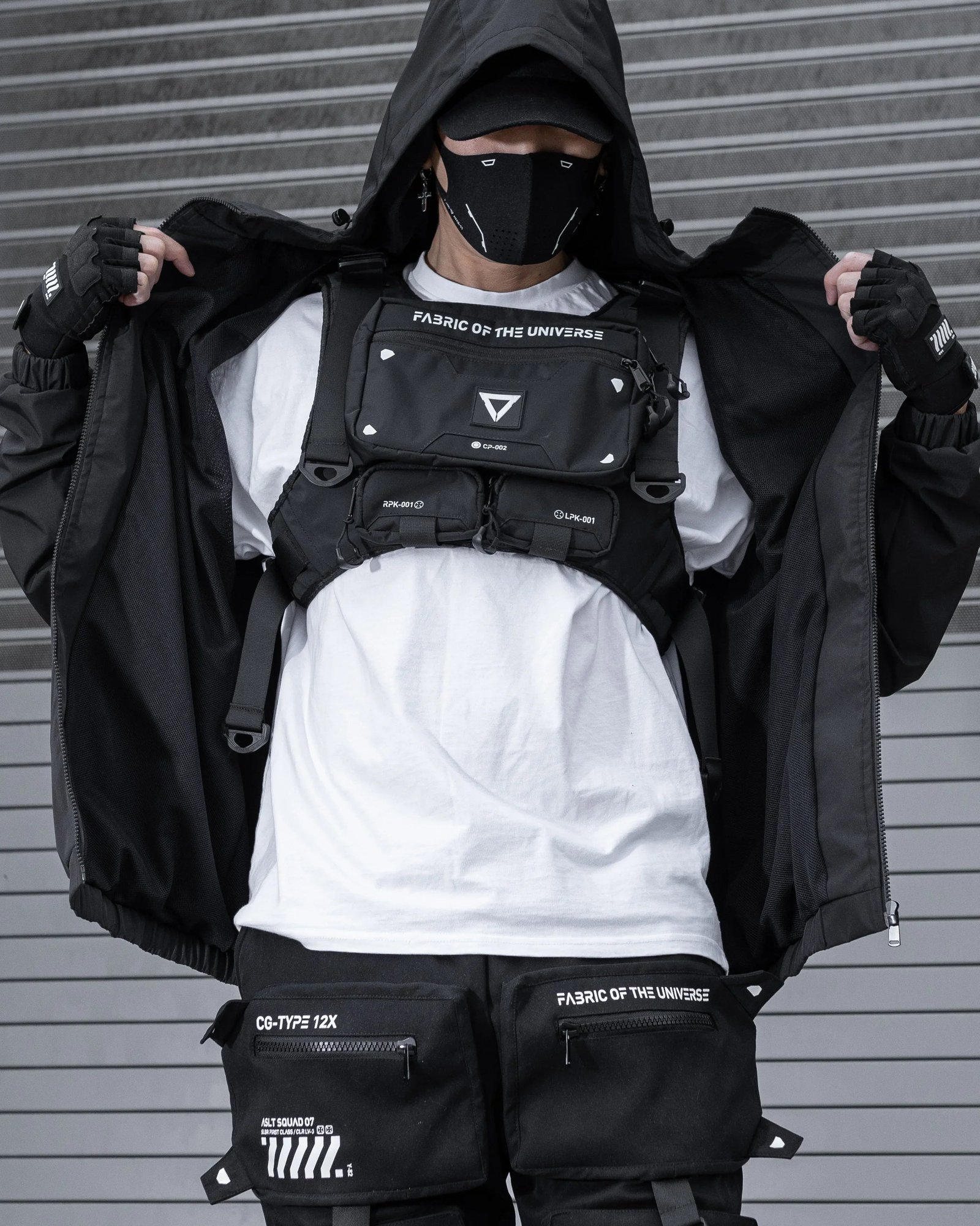 CP-002 Black Chest Rig 3