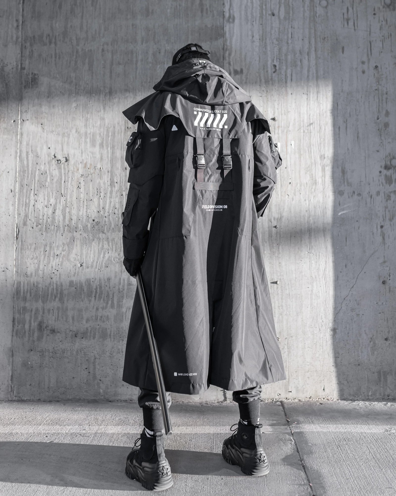 CC-020 Black Commander's Coat 4