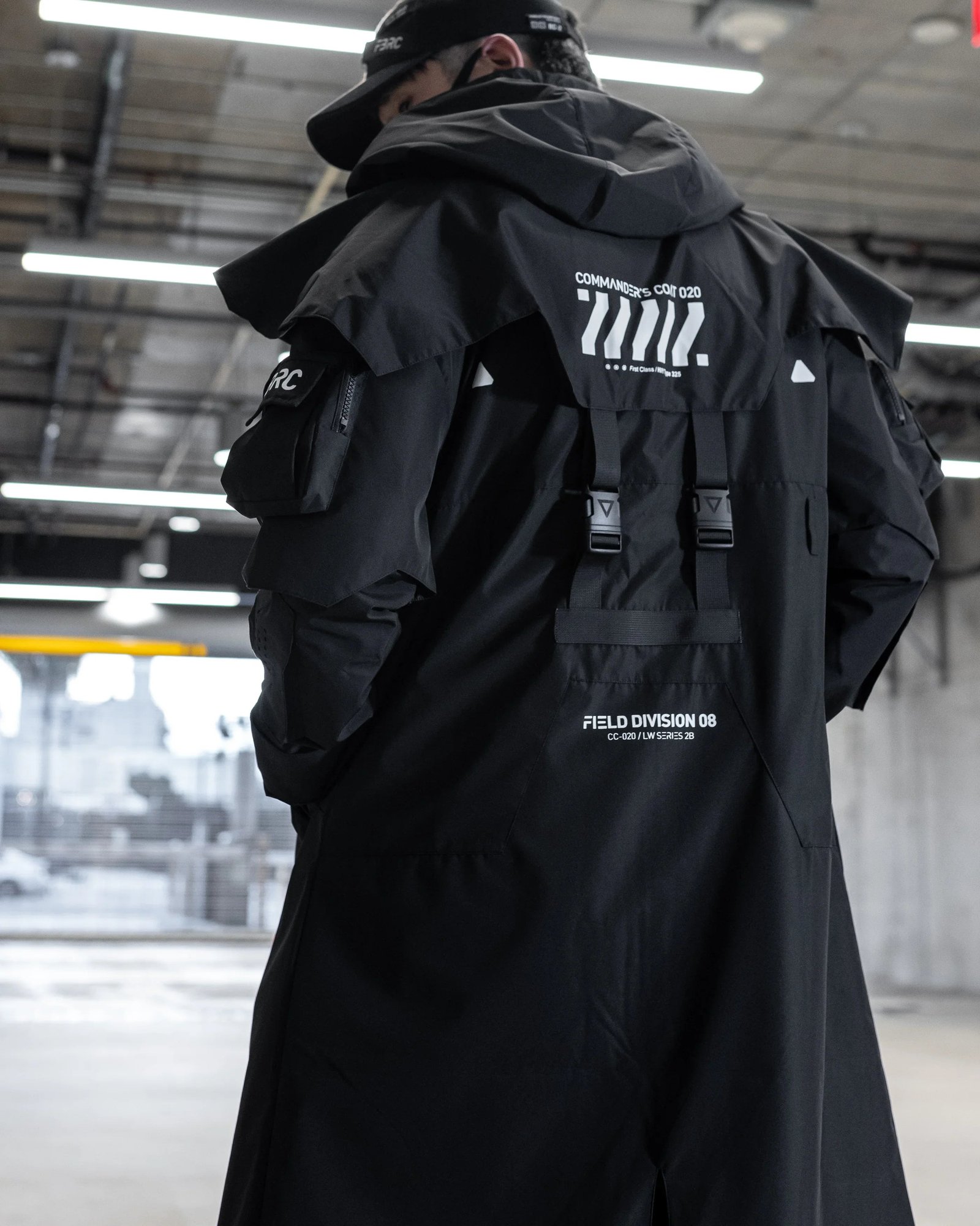 CC-020 Black Commander's Coat 8