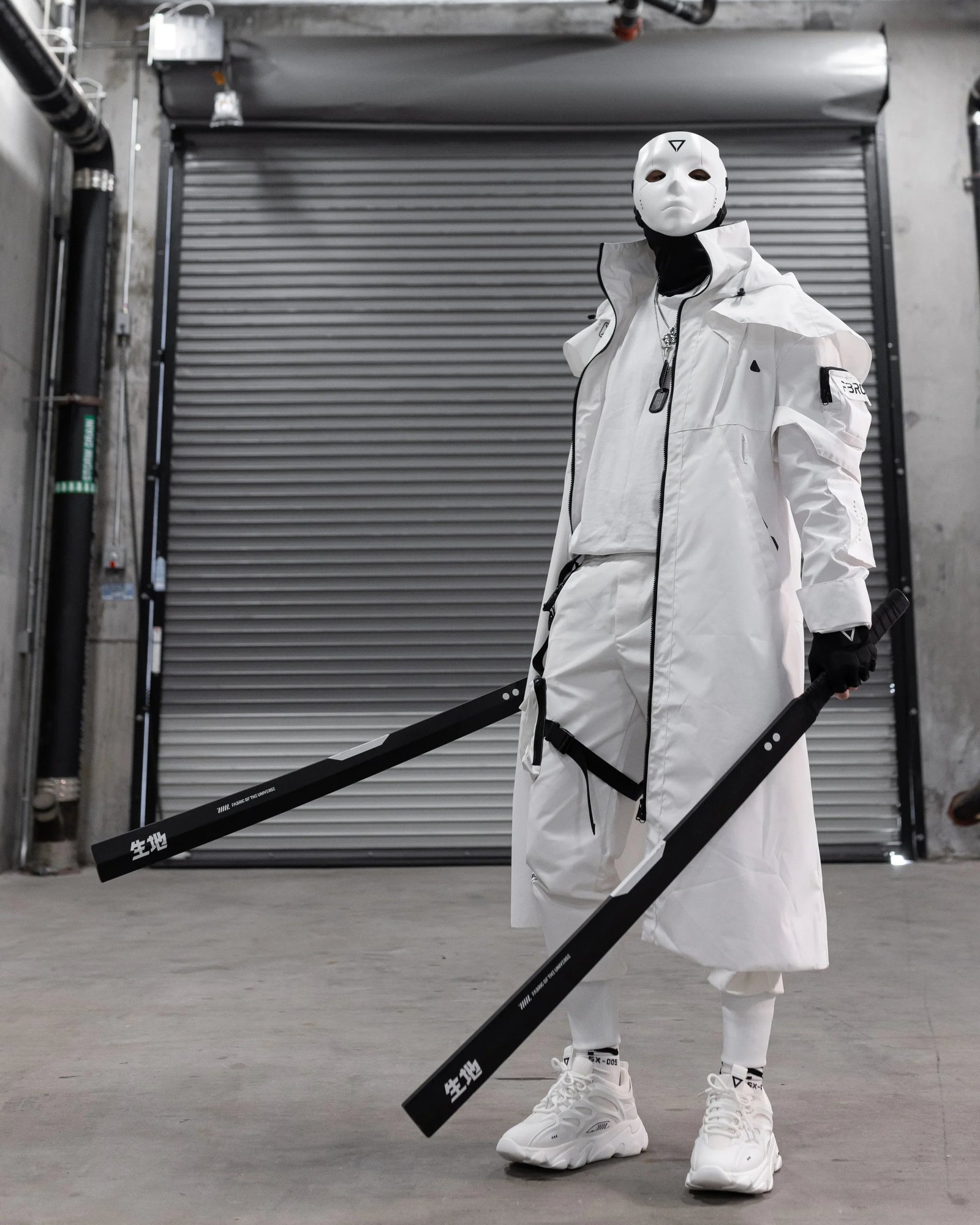 CC-020 White Commander's Coat 7