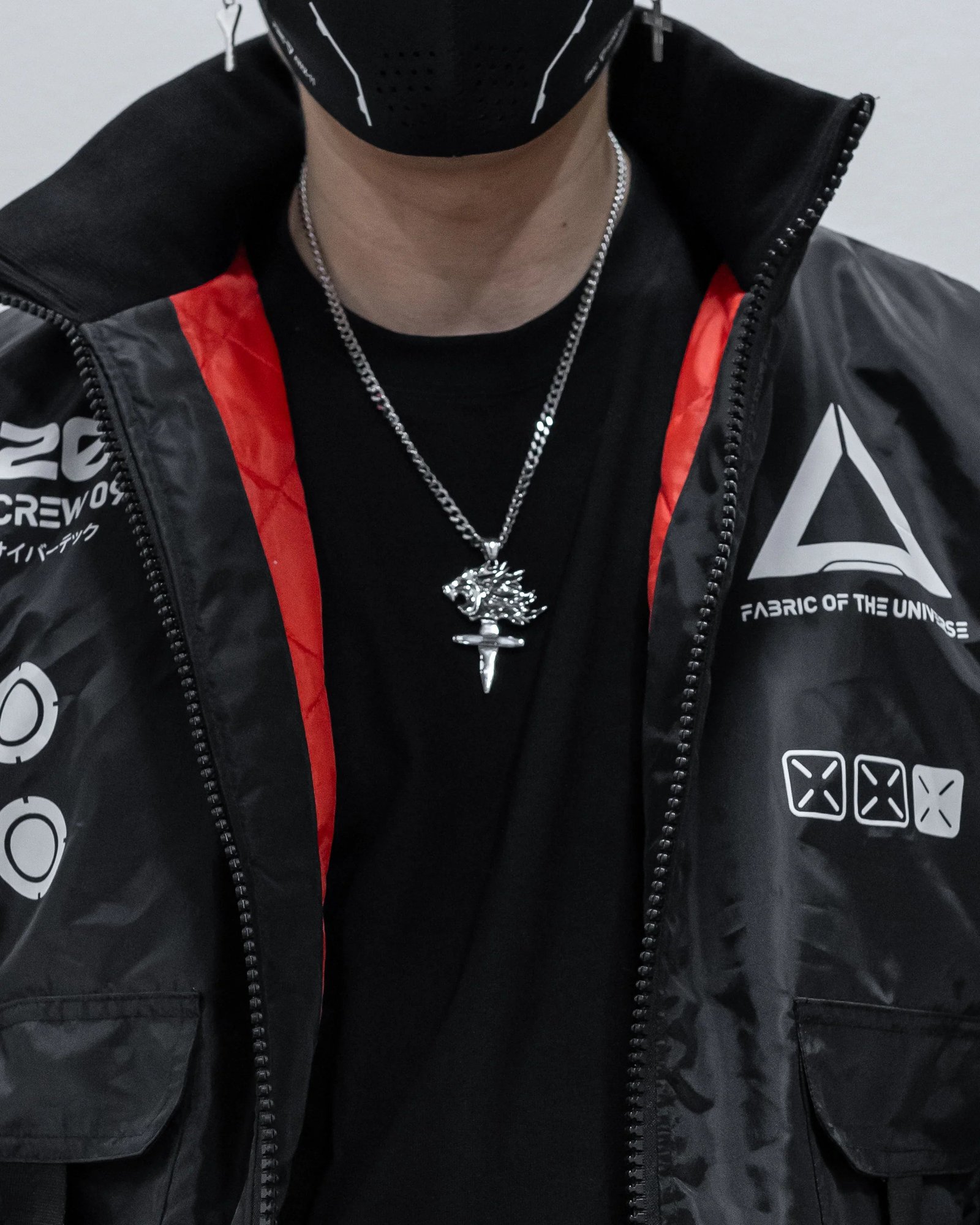 LN-01S Lionheart Necklace 3