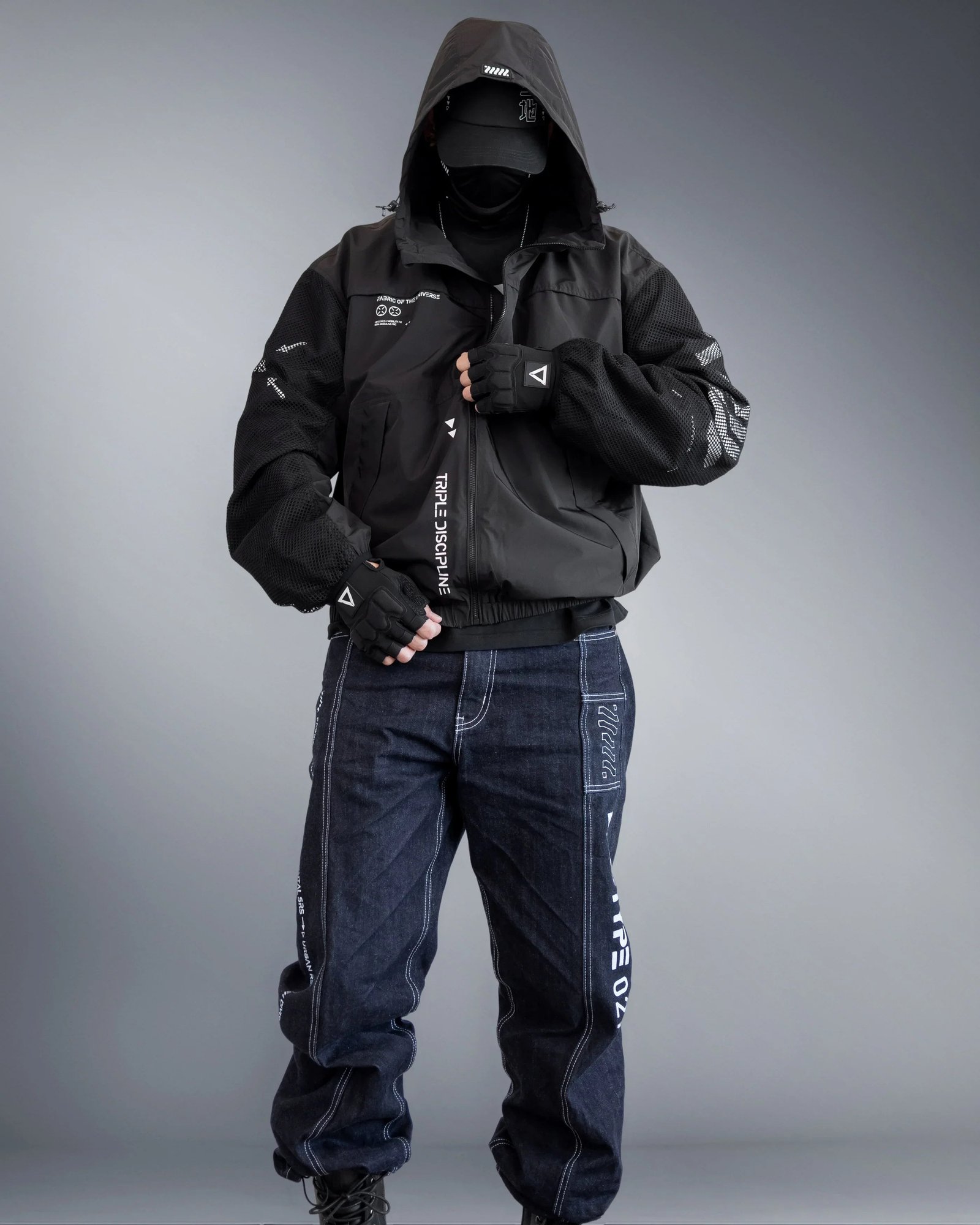 V3-S Black LW Windbreaker 7